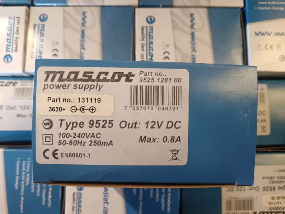 Chargeur mascot type 9525 out:12V DC AA - 24 Unidades