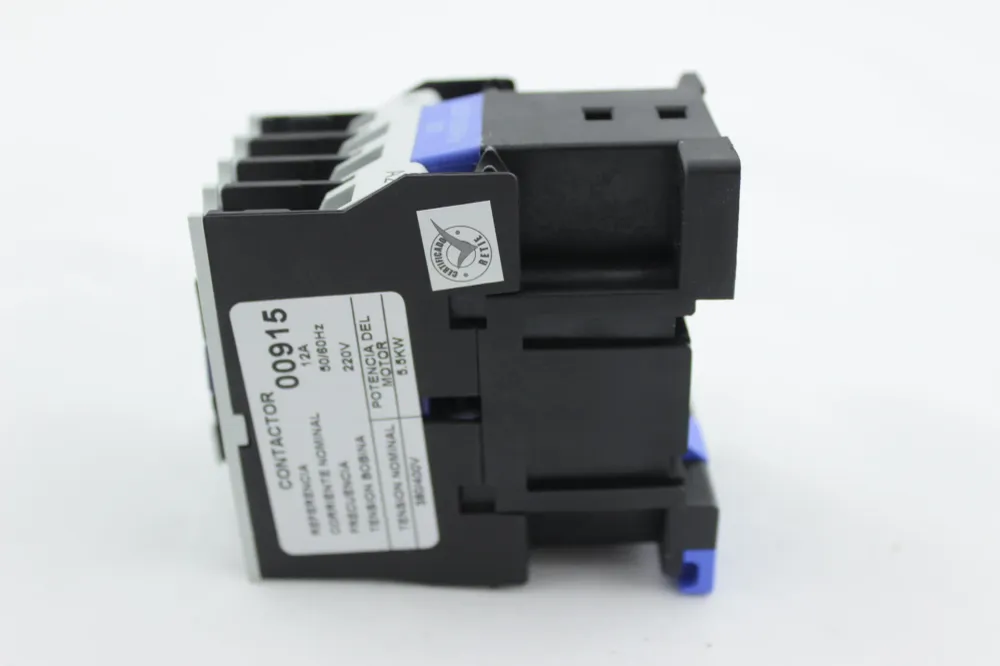CONTACTOR 12A TRIPOLAR 220VAC