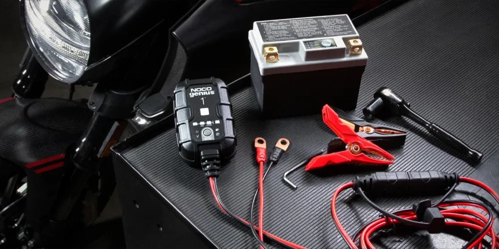 Genius 6V/12V 1A Conectado Battery Chargers Max 15 Watts NOCO GENIUS1 (Pack 20)
