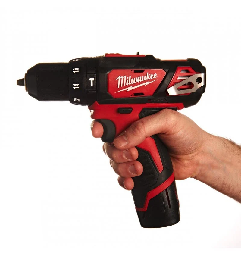 Taladro percutor Milwaukee M12BPD-0 con Tecnologí de Larga Duración