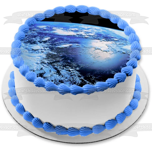 Imagen de decoración comestible para tarta con vista de la Tierra desde el espacio exterior ABPID52562 A Birthday Place