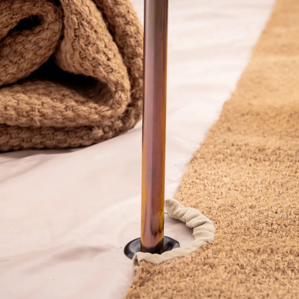 Alfombras de coco en forma de media luna Amaroq Glamping
