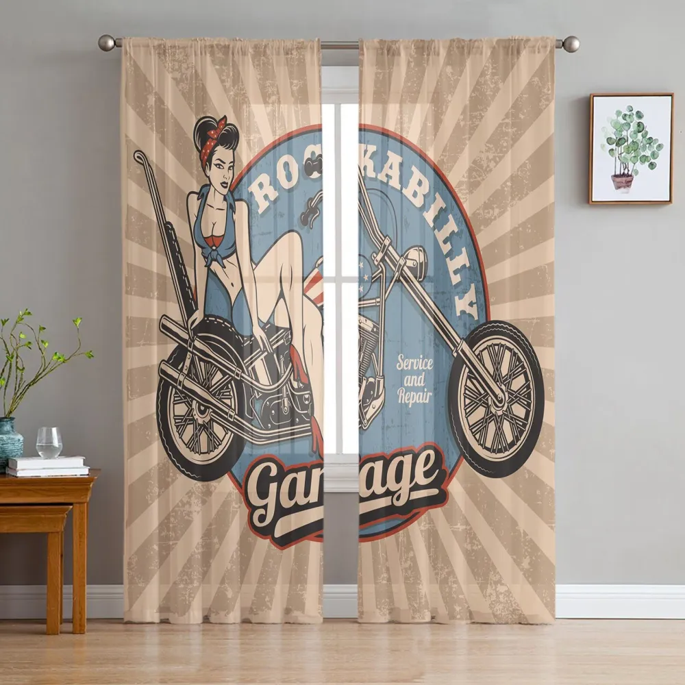 Cortina de motocicleta<br> Mujer guapa Antre du Motard