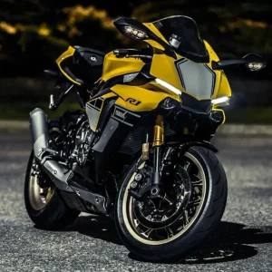 Póster Moto<br> Foto de un R1 por la noche Antre du Motard