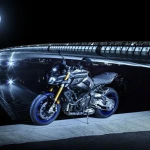 Póster Moto<br> Noche MT Yamaha Antre du Motard