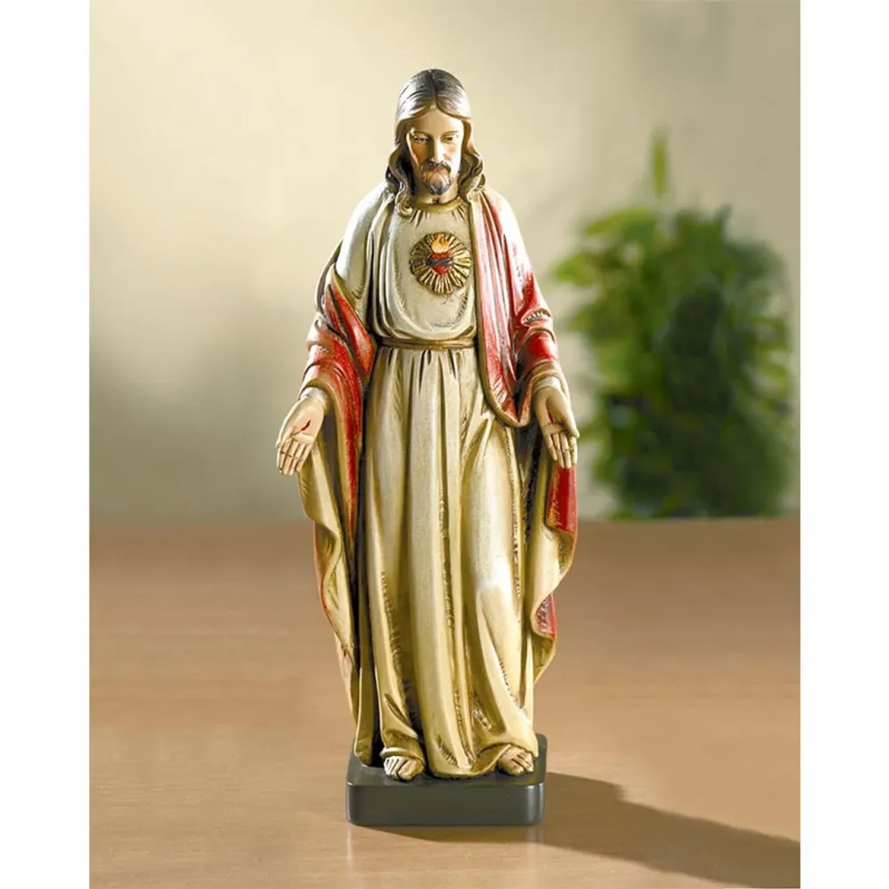 La estatua del Sagrado Corazón Avalon Gallery