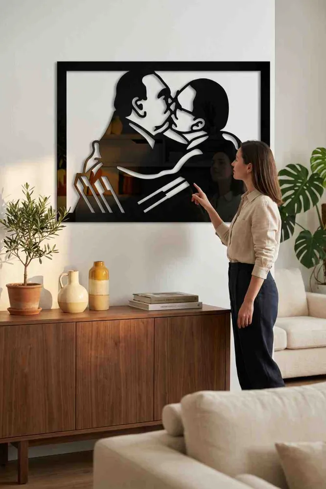 Un Beso Para La Historia