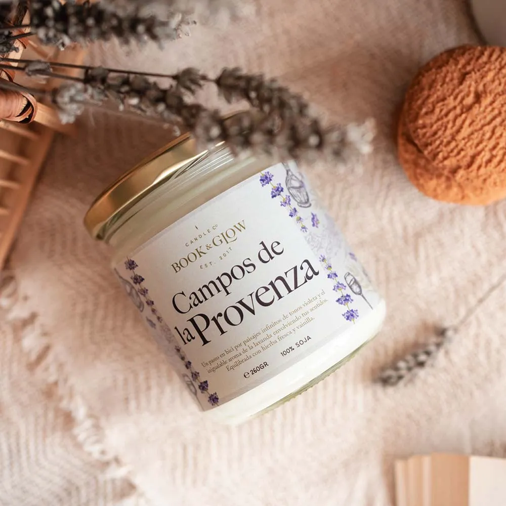 Vela artesana Campos de la Provenza Book and Glow