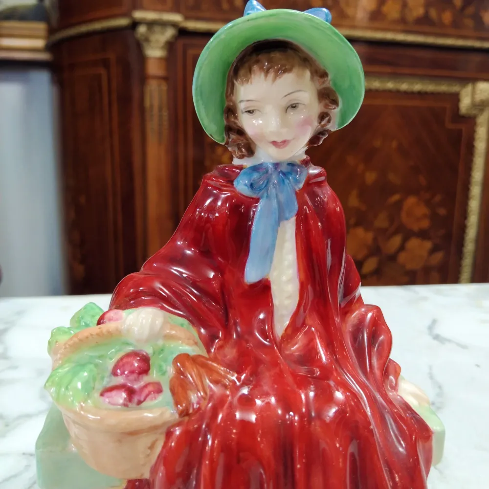 Figura de porcelana Royal Doulton 'Linda' 1952 Bucarest Art & Antiques