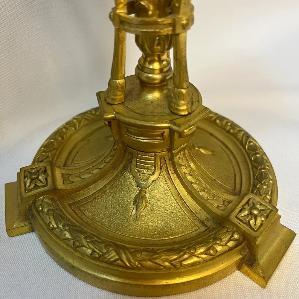 Lampara francesa de bronce y mármol mediados s.xx Bucarest Art & Antiques