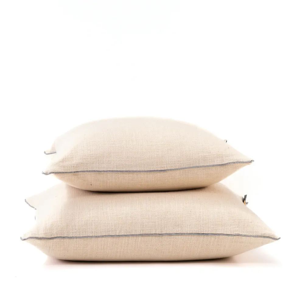 COJIN LINO CREMA VIVO RAYA PARIS 60 X 60 CM Canterano
