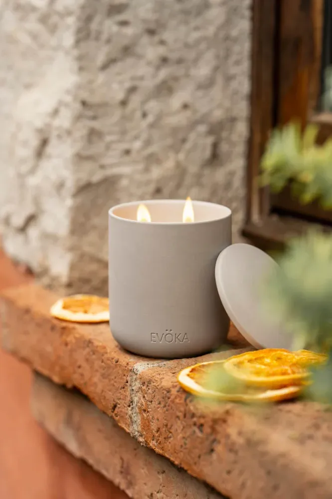 VELA EVOKA / TÉ VERDE & POMELO Canterano