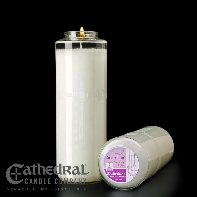Vela Santuario de Vidrio SacraLux® de 8 Días - Estilo Botella Cathedral Candle Company