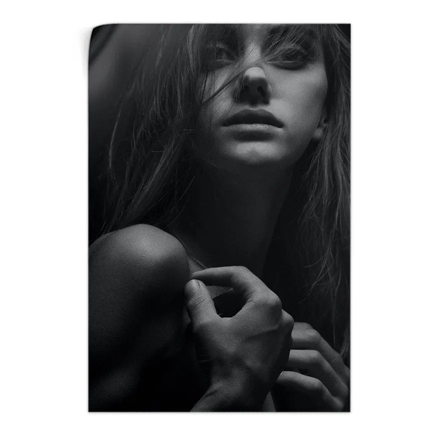 Chica 3/4 Poster