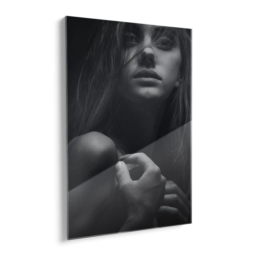 Chica 3/4 Poster
