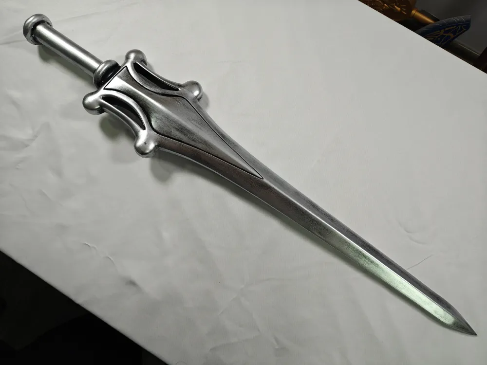 Espada del Poder (fibra de vidrio) - guarda y hoja con picaduras Coleccionables Epic Forge