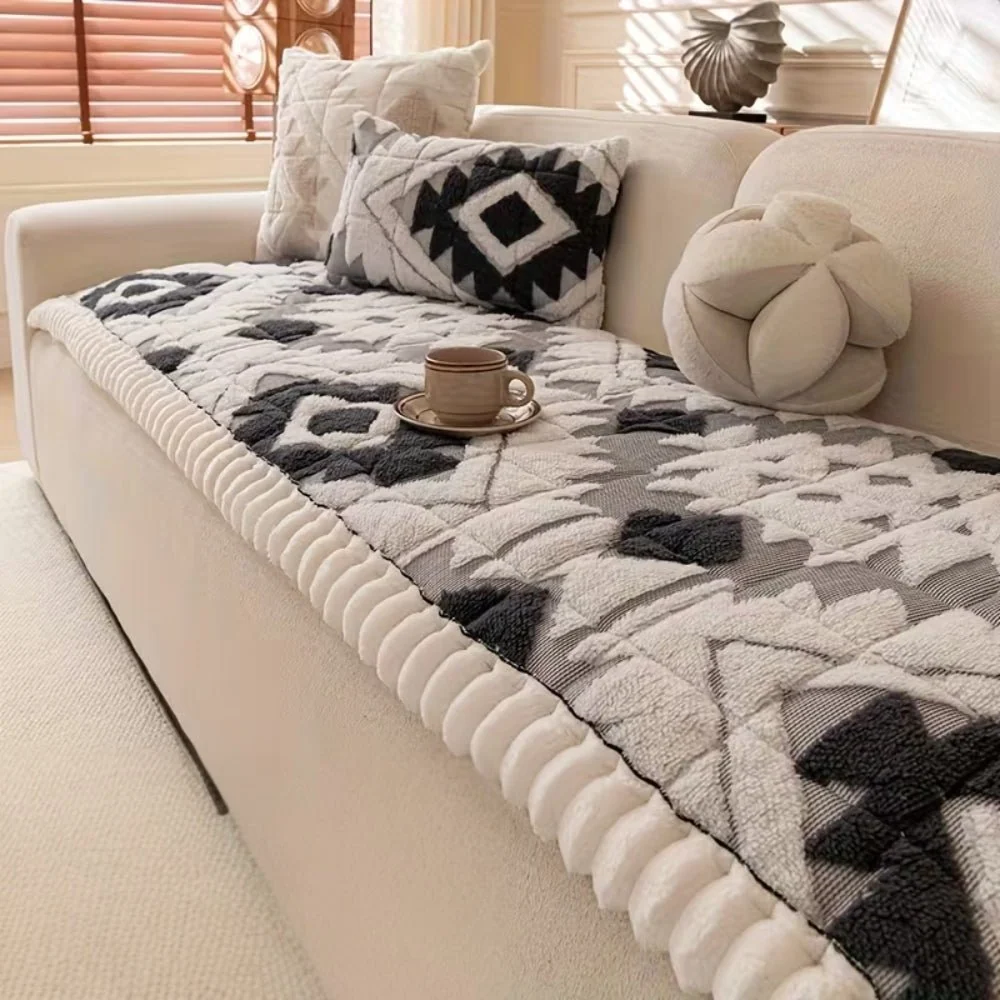 RESTORA – Funda de sofá de invierno acolchada y mullida para un asiento cálido y seguro Cozey Maison