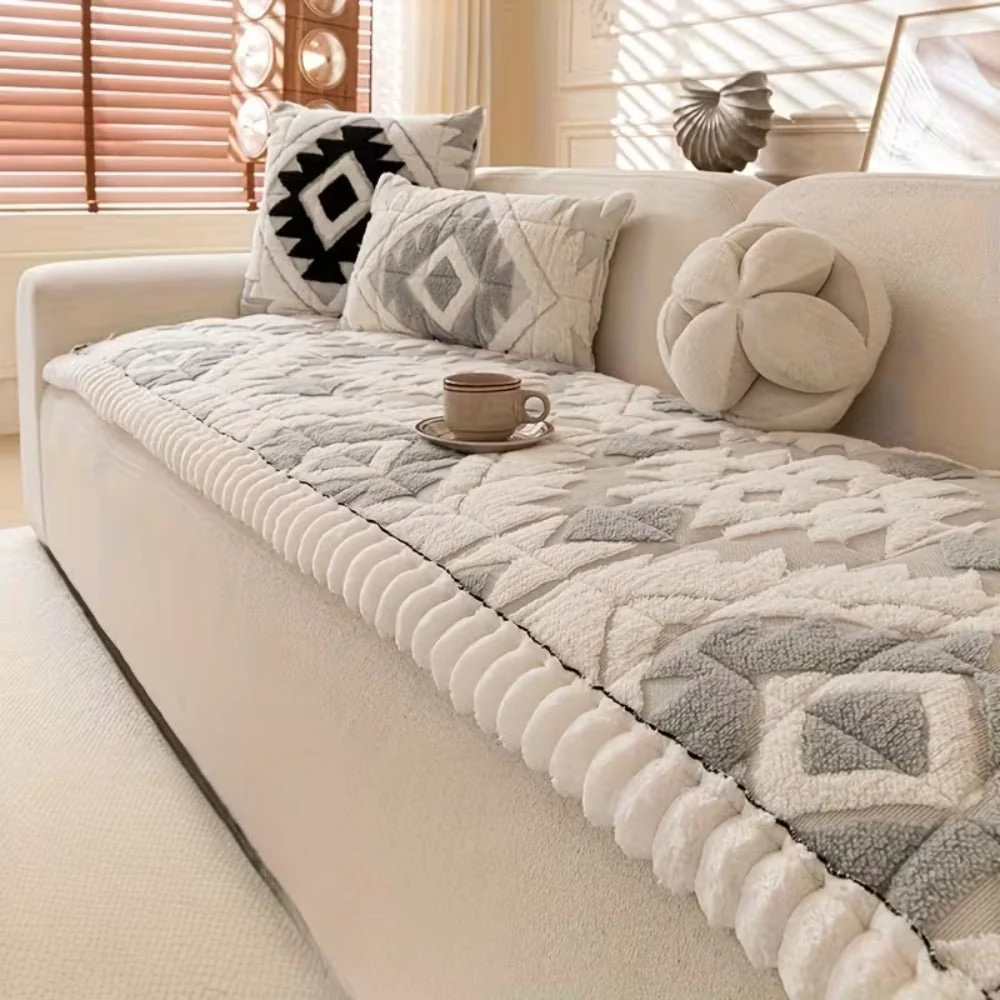 RESTORA – Funda de sofá de invierno acolchada y mullida para un asiento cálido y seguro Cozey Maison