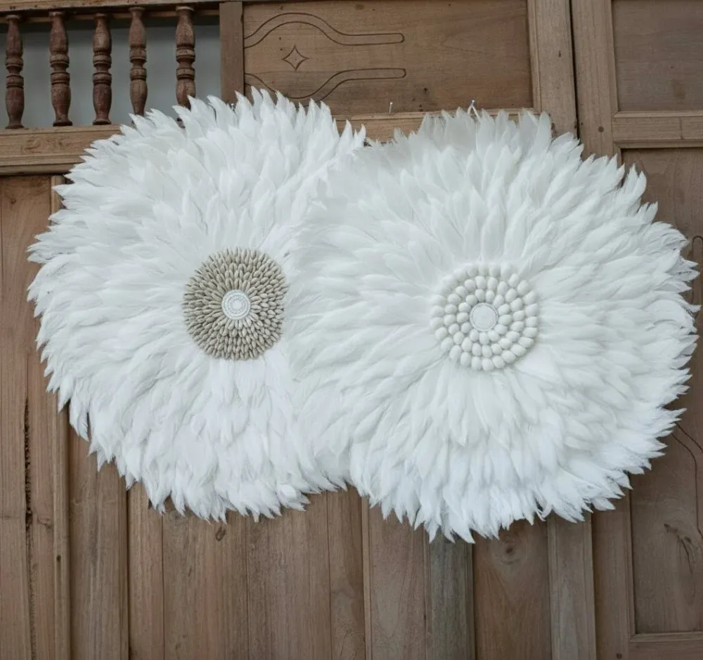 WHITESHELLIA – Sombrero Juju elegante de plumas blancas Cozey Maison