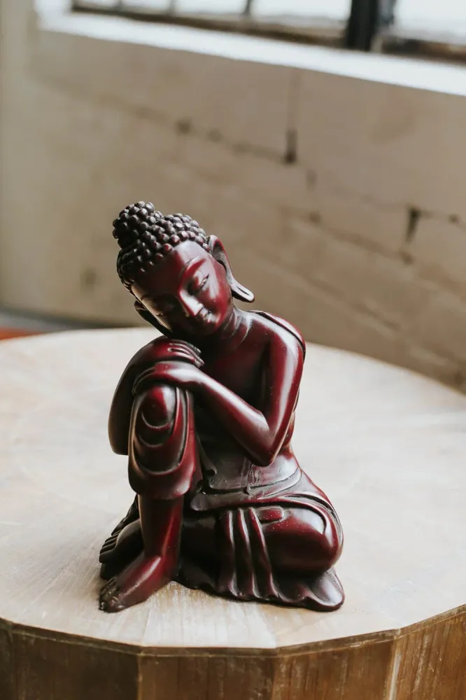 Estatua de Buda en reposo Craft Culture/AA Handicrafts