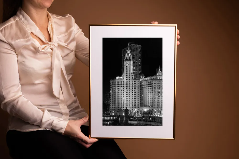 Estados Unidos Illinois Chicago Edificio Wrigley Torre del Reloj Noche Arquitectura en blanco y negro Ciudad Hito urbano |...