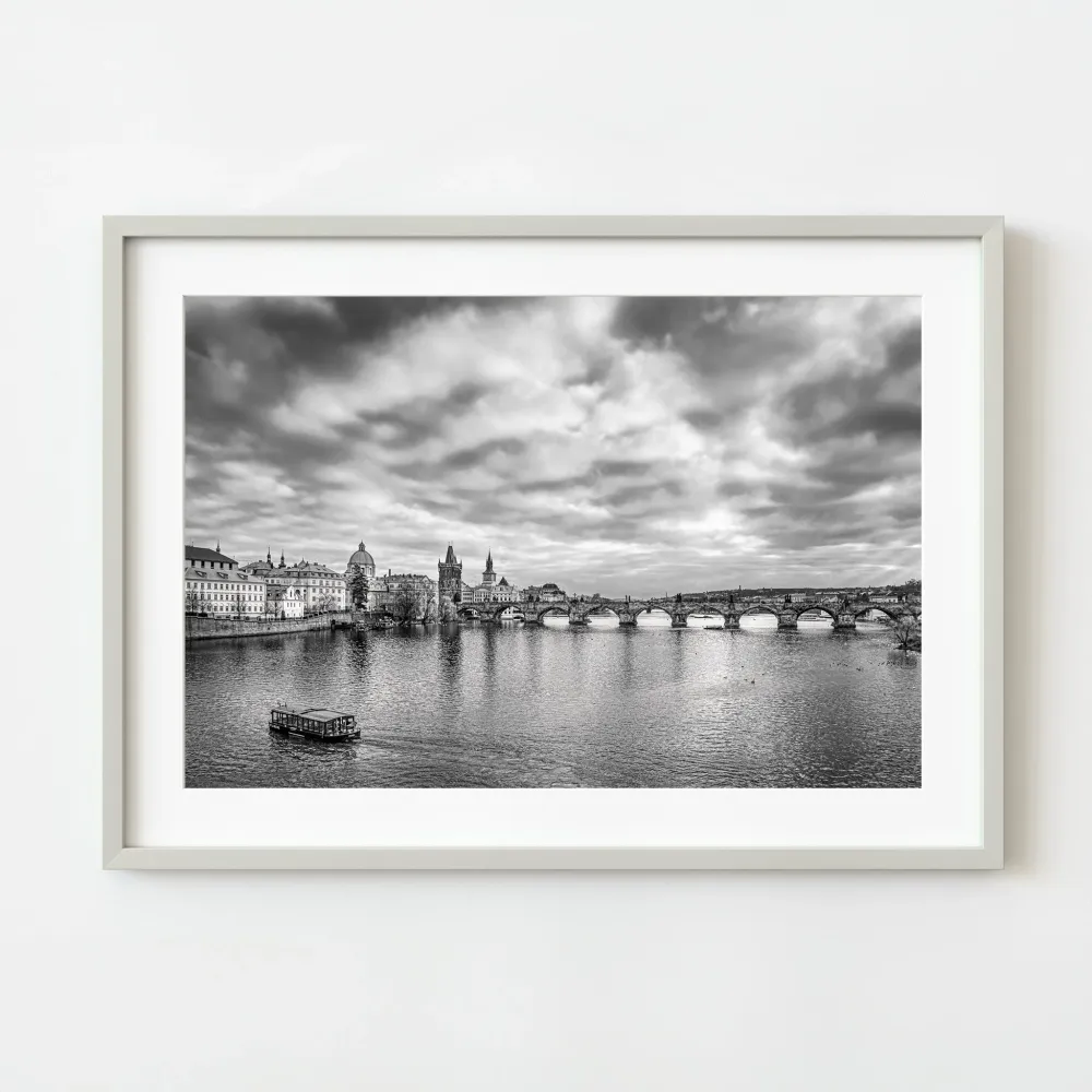 Puente de Carlos, centro emblemático de Praga | Edición limitada de 10 Dan Kosmayer Photography