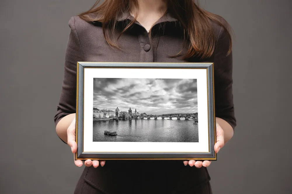Puente de Carlos, centro emblemático de Praga | Edición limitada de 10 Dan Kosmayer Photography