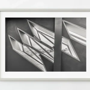 Ventanas abstractas del Museo del Titanic | Edición limitada de 10 Dan Kosmayer Photography