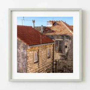 Viejos edificios deteriorados en Croacia | Edición limitada de 10 Dan Kosmayer Photography