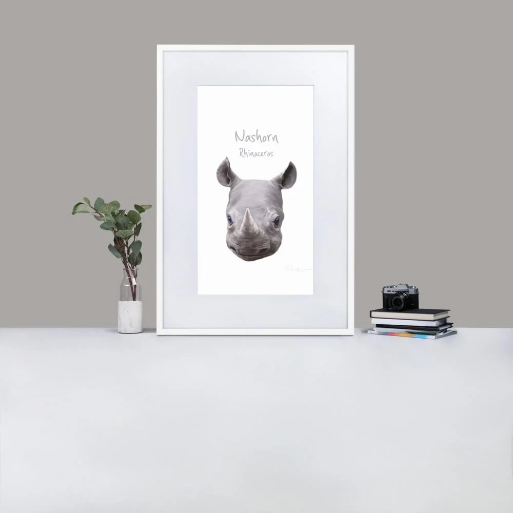 Póster de rinoceronte en marco con paspartú Blanco dear.bon.vivant