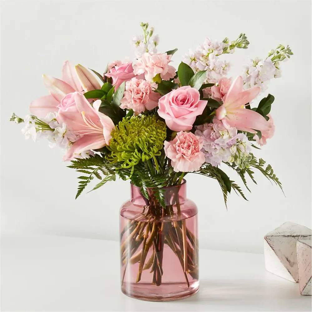 Bonito ramo de color rosa Deux Gars Des Fleurs