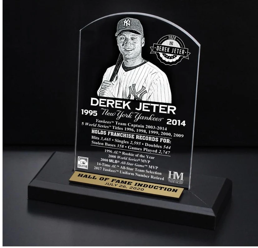 Cuadro de Derek Jeter - 2020 HOF Etched Plaque Dream Team Collectibles