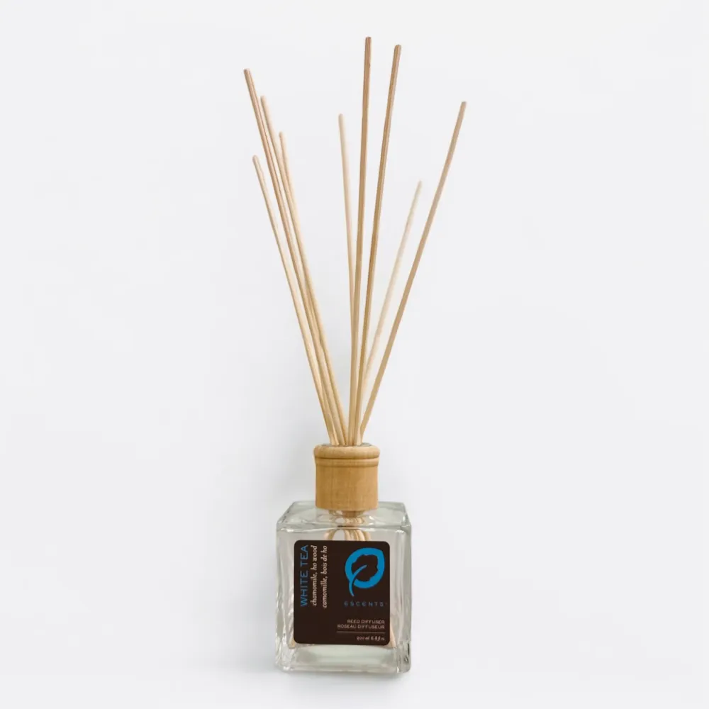 Difusor de varillas de té blanco Escents Aromatherapy