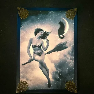 Photocollage artístico sobre madera – Edición firmada Brujas estherlimonesart