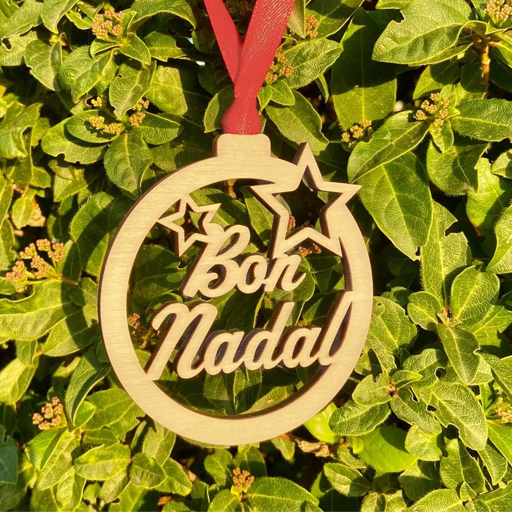 Bola de Navidad “Merry Christmas” – Grabada en Madera Fustik shop