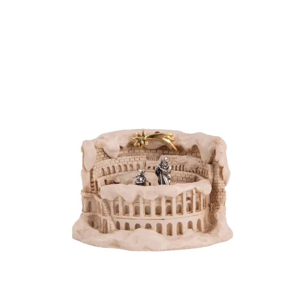 Escultura de mármol con Coliseo y Sagrada Familia. Galleria Mariana