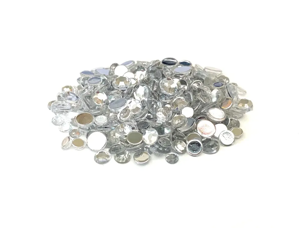 Gina K. Designs - Adorno - Diamantes de imitación deslumbrantes