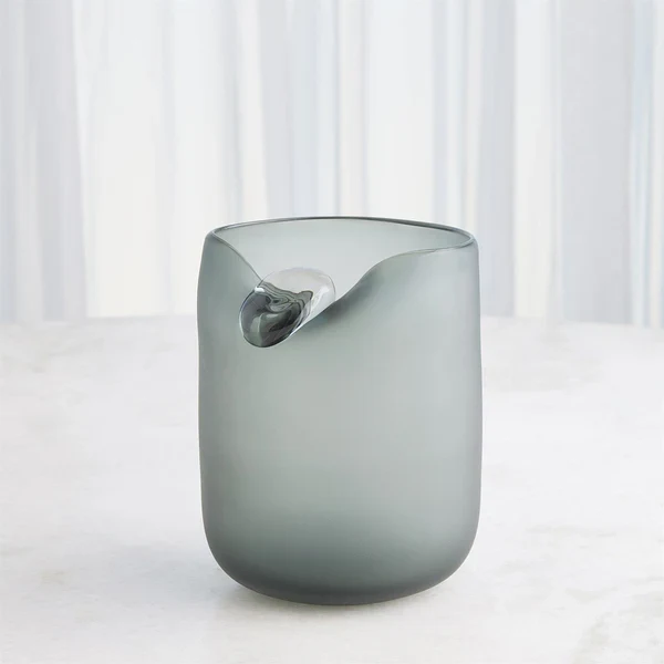 Poise - Florero Gris Pequeño Global View