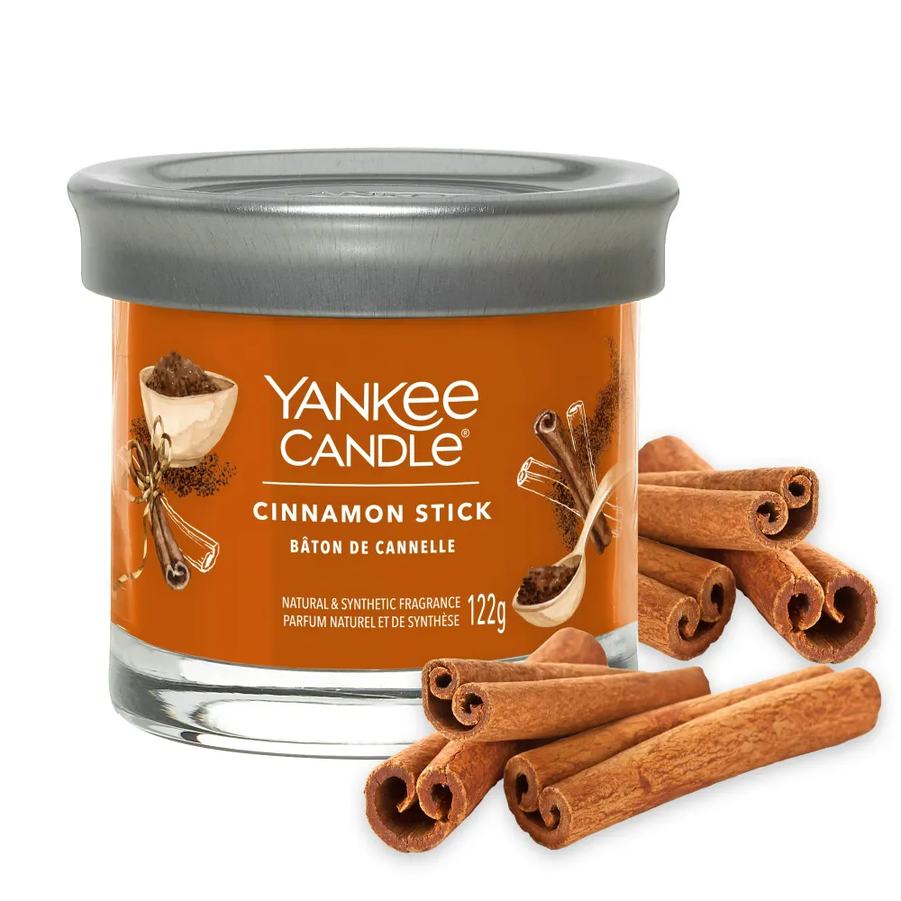 Vela Pequeñ CINNAMON STICK (122g) Gotas de Magia