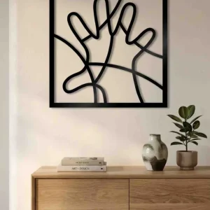 Hand - Romero Brito