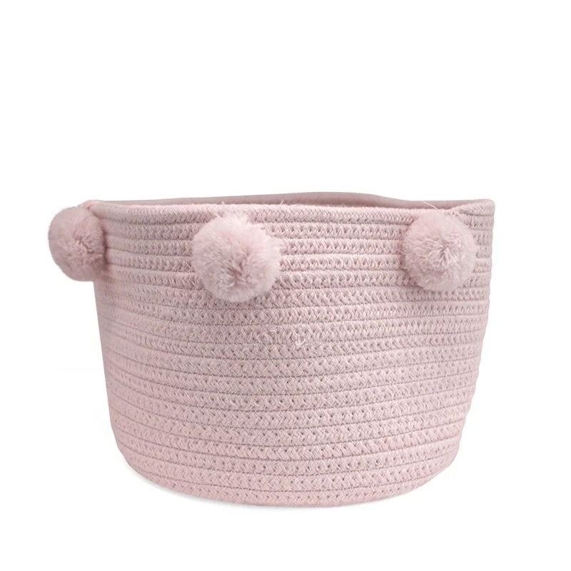 CANASTA TEXTIL PARA DECORACION CON POM POM KENNEDY HOME COL.