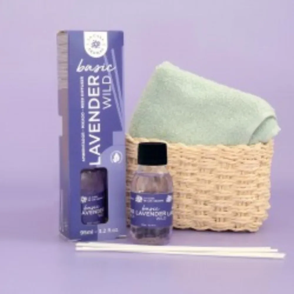 Ambientador intenso basic lavanda 95ml. Más cómodo y seguro que las velas. Ambientador hogar, casa, habitación. Mikado La...