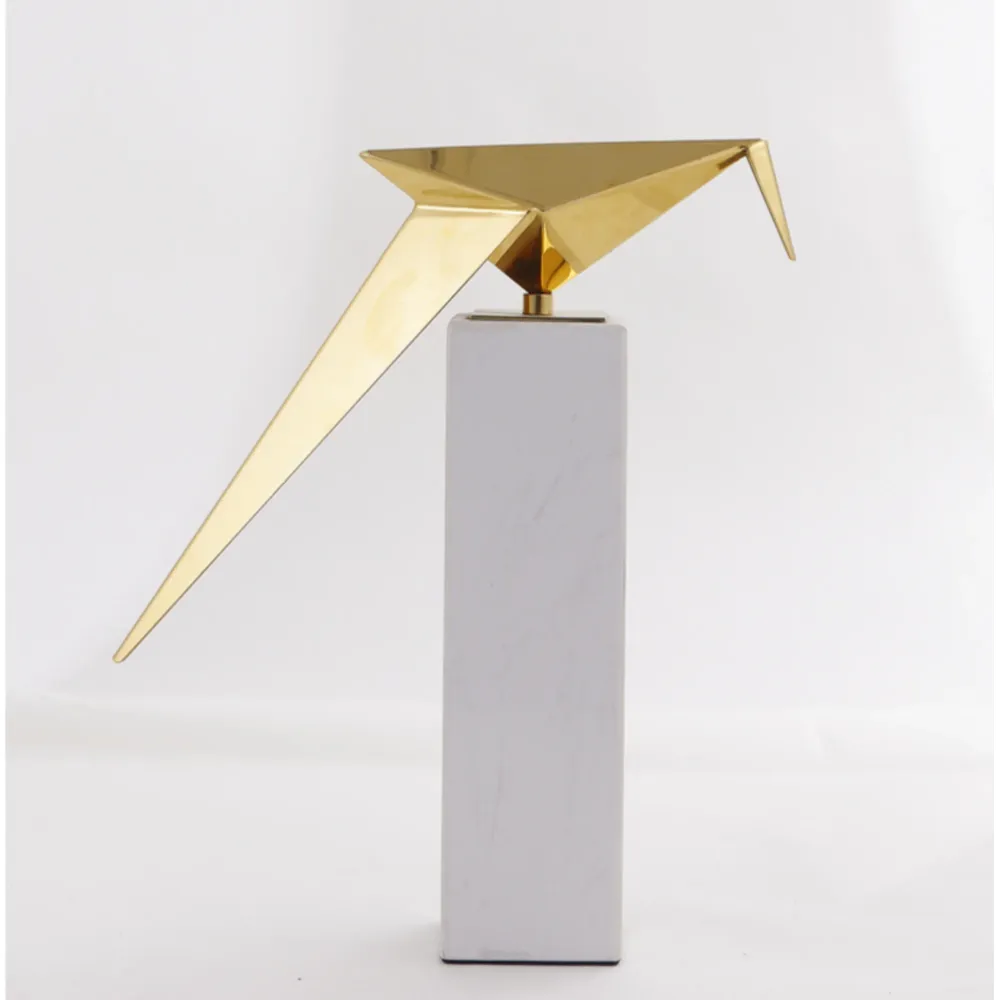 ADORNO DORADO L MARMOL ACERO INOXIDABLE 35*7*30CM LUXURY LIVING