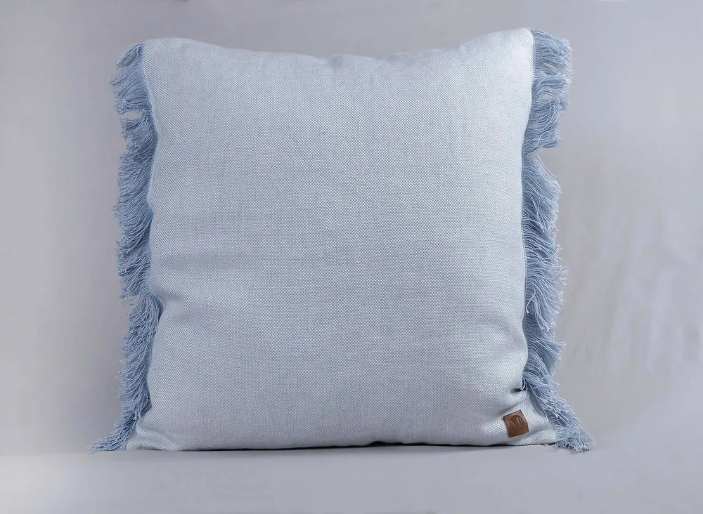 Cojin 60x60 100% lino color celeste Magdalena Le Blanc
