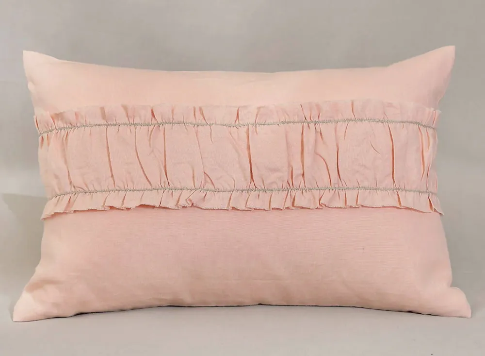 Cojín 60x40 100%lino faja color rosado Magdalena Le Blanc