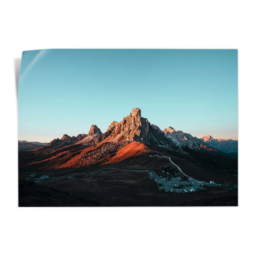Montañ y cielo Despejado Poster