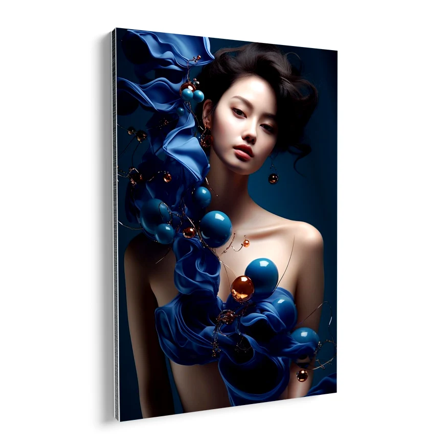 Mujer con Esferas Poster