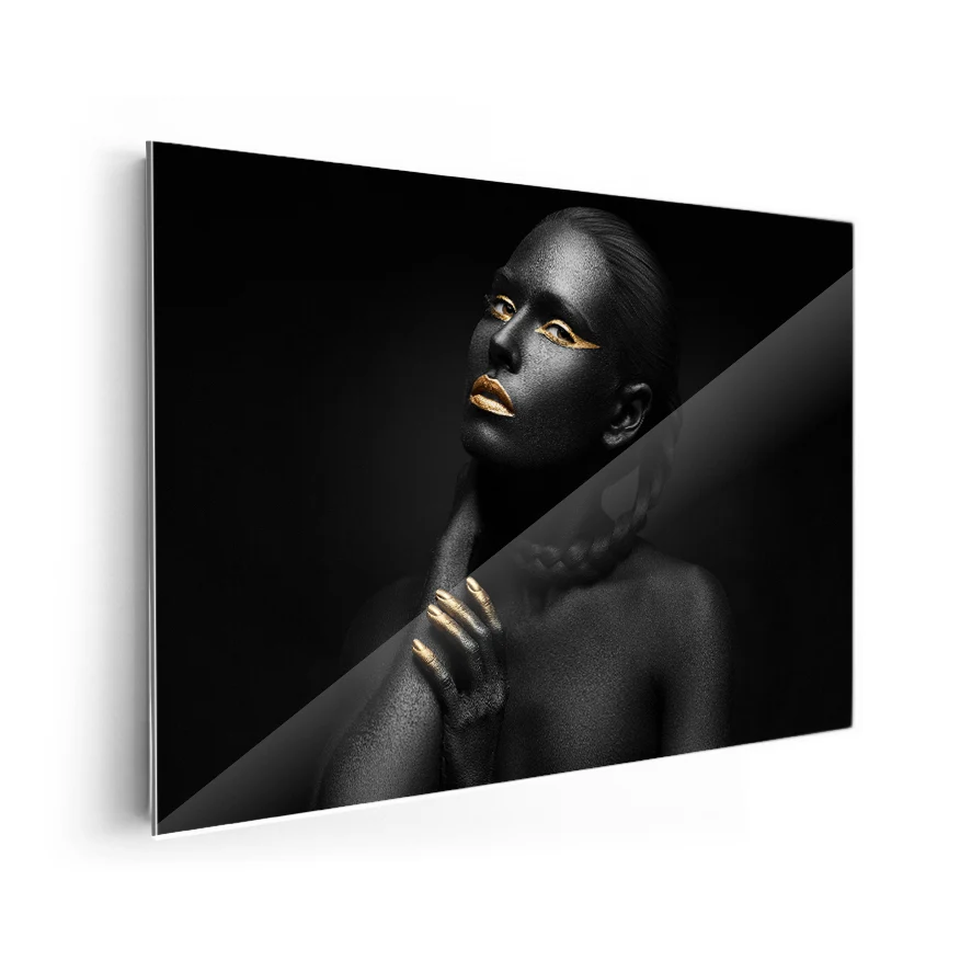 Mujer Maquillaje Dorado Poster