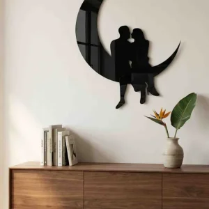 Pareja en la luna