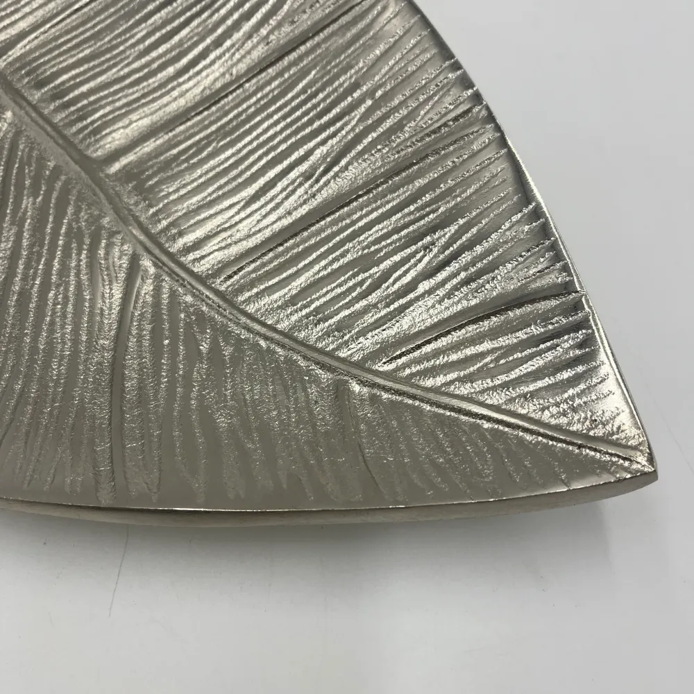 Bandeja plateada hoja Kinitra 54x26x4 cm Petra Decora